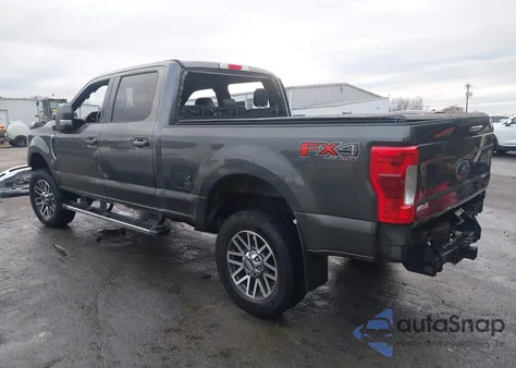 2019 Ford F-250 Lariat z USA, uszkodzony, nr VIN 1FT7W2B60KED06423